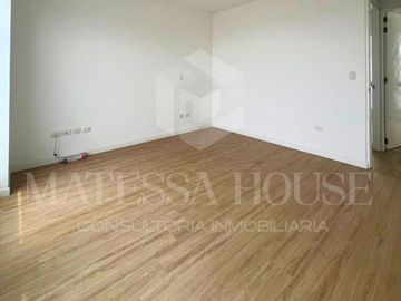 Se vende duplex en Av. Bielovucic Cavalier, N° 300 departamento 501, Chacarilla del Estanque, San Borja