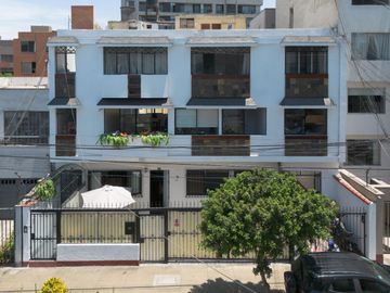 Venta de Departamento en Miraflores - Excelente Ubicación