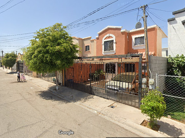 CASA EN REMATE BANCARIO-MEXICALI BAJA C. MEX.