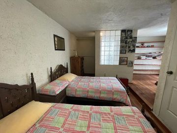Casa en Venta en Tlalpan Centro, 320 m², Insurgentes Sur, Zona de Hospitales