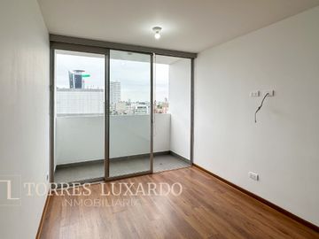 ALQUILER DE LINDO DEPARTAMENTO+ESTACIONAMIENTO FRENTE A MALL EN SANTA CATALINA
