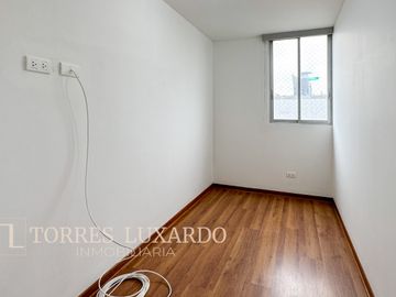 ALQUILER DE LINDO DEPARTAMENTO+ESTACIONAMIENTO FRENTE A MALL EN SANTA CATALINA