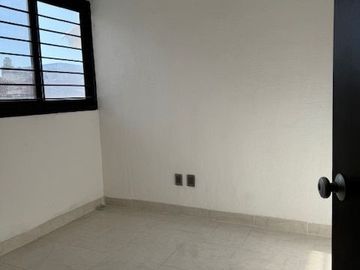 CASA EN VENTA MARIANO ESCOBEDO PTE