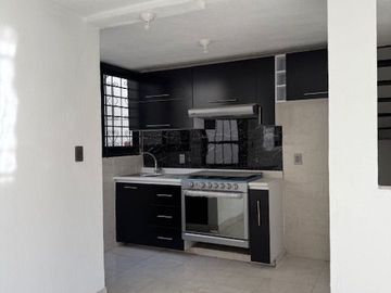 CASA EN VENTA MARIANO ESCOBEDO PTE