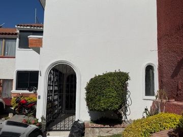 CASA EN VENTA MARIANO ESCOBEDO PTE