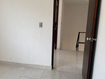 CASA EN VENTA MARIANO ESCOBEDO PTE