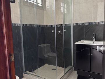 CASA EN VENTA MARIANO ESCOBEDO PTE