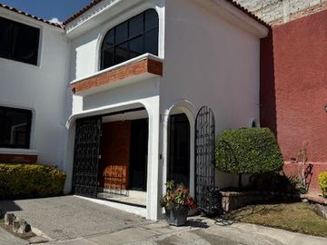 CASA EN VENTA MARIANO ESCOBEDO PTE