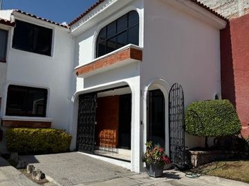 CASA EN VENTA MARIANO ESCOBEDO PTE