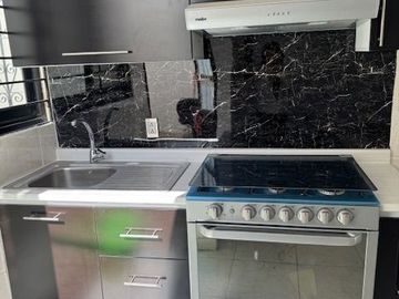 CASA EN VENTA MARIANO ESCOBEDO PTE