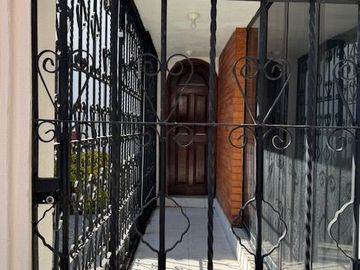 CASA EN VENTA MARIANO ESCOBEDO PTE