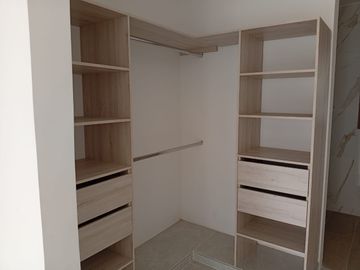 VENDO CASA DOS PISOS MAS TERRAZA VILLA MAGNA CALI