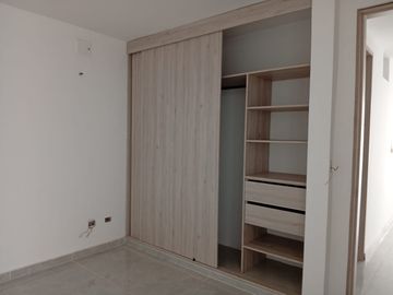 VENDO CASA DOS PISOS MAS TERRAZA VILLA MAGNA CALI