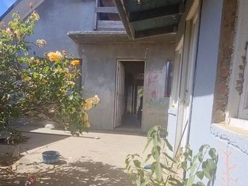 VENDE CASA A DOS CUADRAS DEL CENTRO DE PICHILEMU
