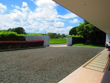 Vendo casa de ensueño  en ubicación privilegiada, en Cerritos entrada 8 Cafelia, Cerritos, Pereira