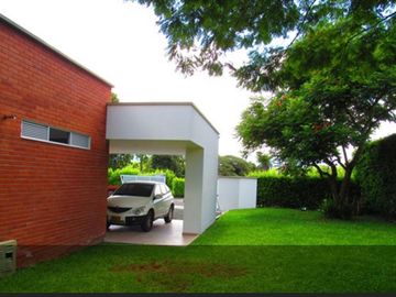 Vendo casa de ensueño  en ubicación privilegiada, en Cerritos entrada 8 Cafelia, Cerritos, Pereira