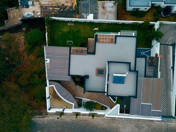 VENTA CASA SECTOR NAYON