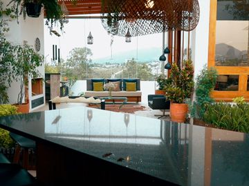 VENTA CASA SECTOR NAYON