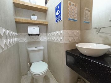 CASA COMERCIAL DE ALTA RENTABILIDAD EN VENTA UBICADA EN TURI