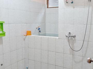 DIJUAL BESERTA ISINYA RUMAH TERAWAT SIAP HUNI @ AREA CIBODAS MARIBAYA LEMBANG