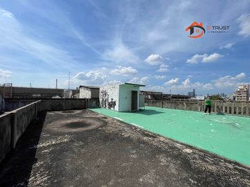 ขายอาคารพาณิชย์ เหมาะทำสำนักงาน ซอยสุขุมวิท 62/1 (ซอยอู่รถเมล์ขาว) แขวงพระโขนงใต้ เขตพระโขนง เชื่อมออก ทางด่วนพิเศษเฉลิมมหานคร