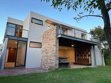 CASA EN VENTA EN CLUB DE GOLF EL MOLINO. CONDOMINIO XV