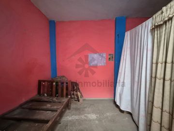 VENTA DE CASA EN LA VICTORIA DE CHICLAYO