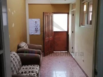 VENTA DE CASA CERCA AL BALNEARIO DE PIMENTEL
