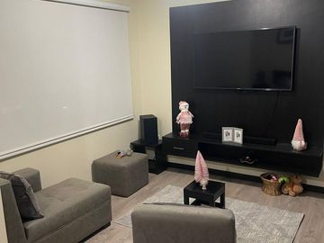 Casa de venta sector Pomasqui,de tres dormitorios en Quito Ecuador dentro de una urbanización de oportunidad .Tu Nuevo Hogar en Pomasqui Te Espera....