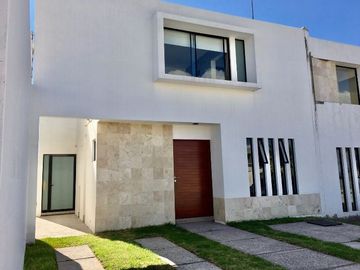 Nuevo Villaverde casa nueva en Venta