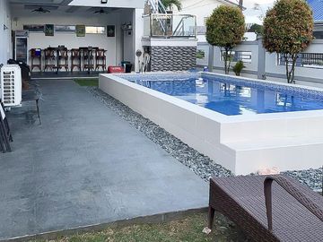 Cavite, Corner House and Lot for Sale in Tagaytay Country Homes 3