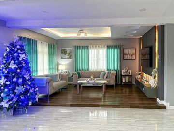Cavite, Corner House and Lot for Sale in Tagaytay Country Homes 3