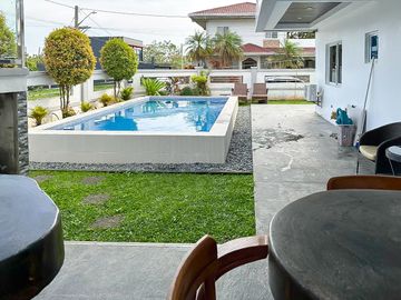 Cavite, Corner House and Lot for Sale in Tagaytay Country Homes 3