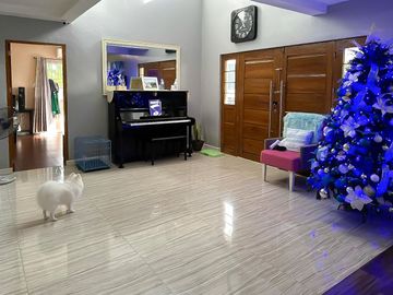 Cavite, Corner House and Lot for Sale in Tagaytay Country Homes 3