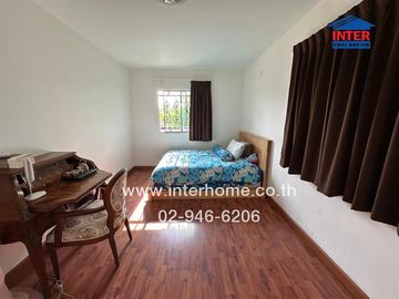2-storey townhouse, 42.6 sq.w., Pruksa Ville Village, Pracha Uthit-Suk Sawat 78, Soi Suk Sawat 78 (Soi Choi Peng), Suk Sawat Road, Mueang Samut Prakan