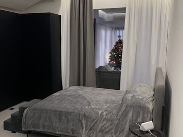 4-Bedroom Corner Modern Smart House in BF Homes, Parañaque City