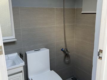 4-Bedroom Corner Modern Smart House in BF Homes, Parañaque City