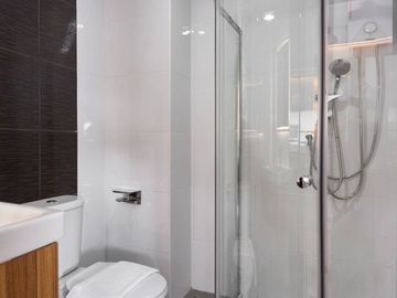 Selling a condo Luxury Style in KN Town condominium