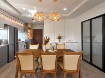 Selling a condo Luxury Style in KN Town condominium
