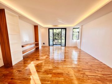 FOR SALE House & Lot located in Greenwoods Executive Village, Phase 2, Pasig City