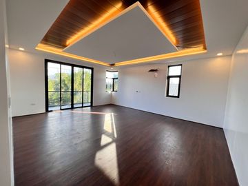 FOR SALE House & Lot located in Greenwoods Executive Village, Phase 2, Pasig City