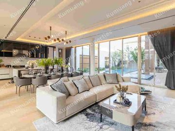 Luxury Home 5 Bedrooms in World Club Land Village, Near Makro Hang Dong, Big C Hang Dong Chiang Mai Airport