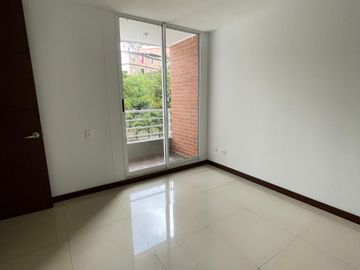 SE VENDE APARTAMENTO, OESTE NORMANDIA