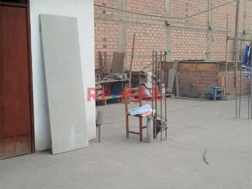Se Vende Los Aires Del Tercer Piso En Ocasión - Los Olivos