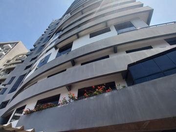 Alquilo Departamento Cerca a Larcomar