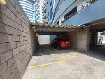 Alquilo Departamento Cerca a Larcomar