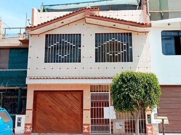 Venta De Casa En Pisco Urbanización La Alborada