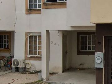 CASA EN CALLE CIRUELOS, VILLA FLORIDA. REYNOSA.  ¡¡¡NO CRÉDITOS!!!