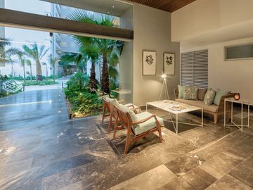 Departamento 2 recámaras en venta en torre Atrlantida, Vía Montejo