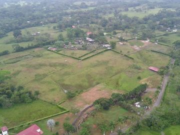 Vendo Hermosa Finca en Cumaral, Meta